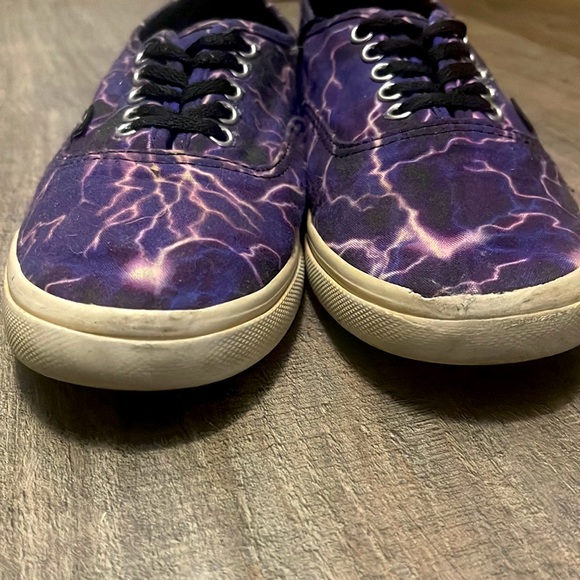 Lightning Bolt Purple and Black Vans - Picture 6 of 10